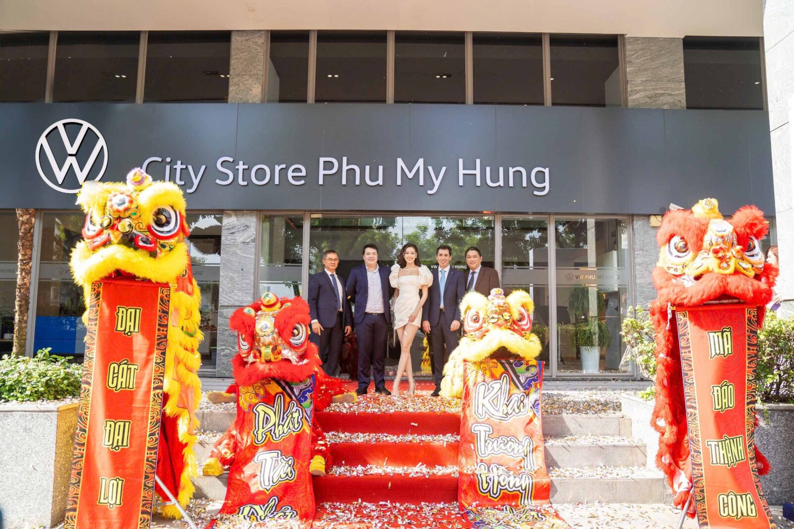 vw phu my hung city store anh 6 Volkswagen Sài Gòn Tân Thuận Quận 7